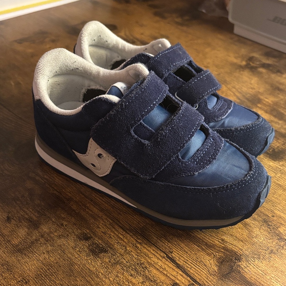 Saucony Little Kids Navy and White Velcro Sneakers